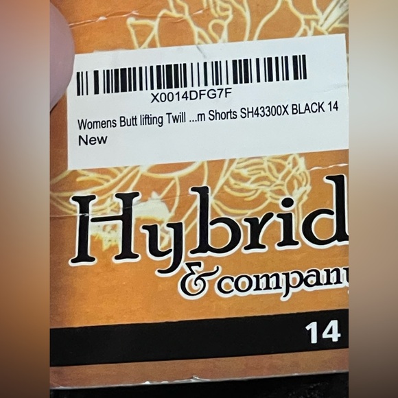 HYBRID & COMPANY Womens Butt Llifting Twill Shorts Size 14 Stretchy Black 🔥 - Picture 3 of 10